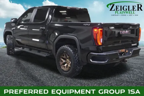 Photos of 2021 GMC Sierra 1500 for sale in Plainwell, MI at Zeigler Chrysler Dodge Jeep Ram of Plainwell