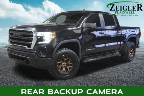 Black 2021 GMC Sierra 1500 for sale in Plainwell, MI