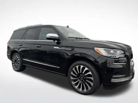 More photos of 2022 Lincoln Navigator Black Label at Zeigler BMW of Kalamazoo, MI