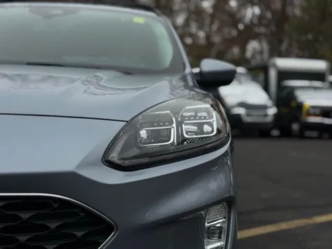 More photos of 2022 Ford Escape Titanium at Zeigler BMW of Kalamazoo, MI