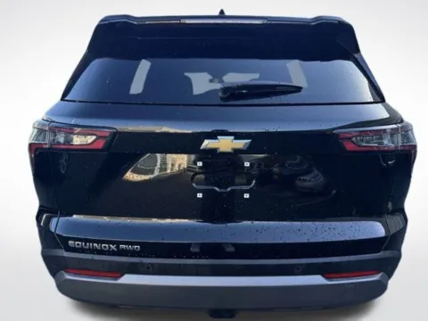 More photos of 2025 Chevrolet Equinox LT at Zeigler BMW of Kalamazoo, MI