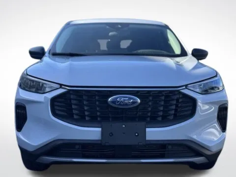 Photos of 2025 Ford Escape Active for sale in Kalamazoo, MI at Zeigler BMW of Kalamazoo