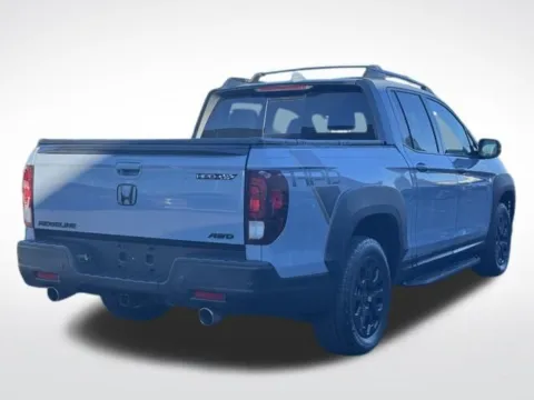 More photos of 2022 Honda Ridgeline Black Edition at Zeigler BMW of Kalamazoo, MI