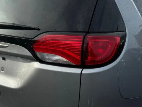 More photos of 2017 Chrysler Pacifica Touring L Plus at Zeigler BMW of Kalamazoo, MI