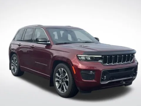 More photos of 2022 Jeep Grand Cherokee Overland at Zeigler BMW of Kalamazoo, MI