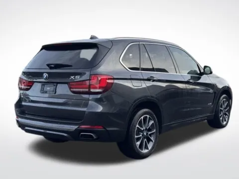More photos of 2018 BMW X5 xDrive35i at Zeigler BMW of Kalamazoo, MI