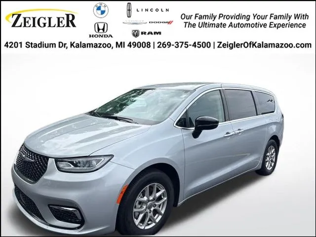 Silver 2024 Chrysler Pacifica Touring L for sale in Kalamazoo, MI