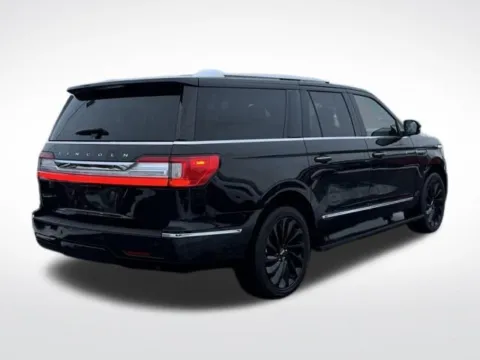 More photos of 2020 Lincoln Navigator L L Reserve at Zeigler BMW of Kalamazoo, MI