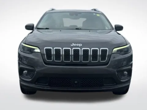 Photos of 2021 Jeep Cherokee Latitude Lux for sale in Kalamazoo, MI at Zeigler BMW of Kalamazoo