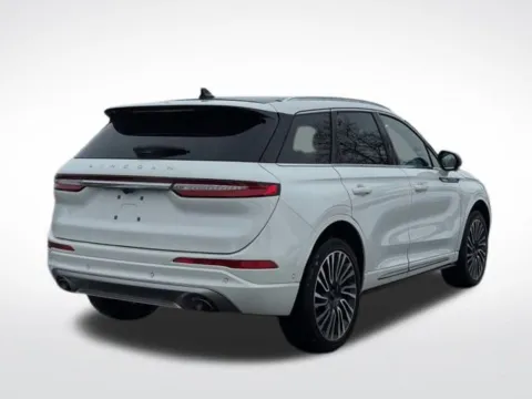 More photos of 2022 Lincoln Corsair Reserve at Zeigler BMW of Kalamazoo, MI