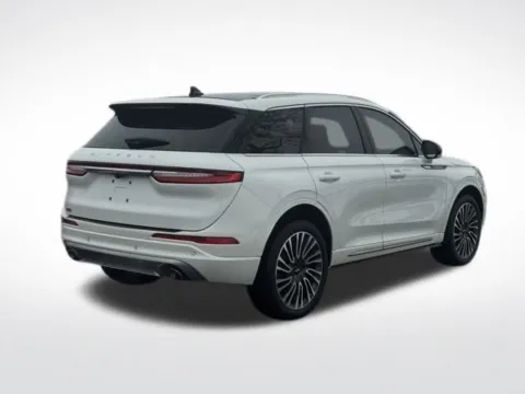 More photos of 2022 Lincoln Corsair Standard at Zeigler BMW of Kalamazoo, MI