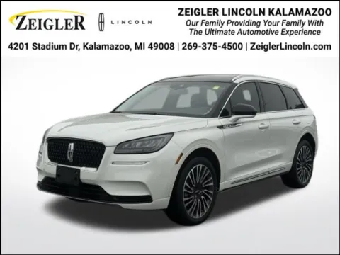 White 2022 Lincoln Corsair Standard for sale in Kalamazoo, MI