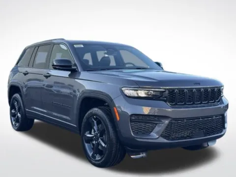 Another view of 2022 Jeep Grand Cherokee Limited for sale in Kalamazoo, MI at Zeigler BMW of Kalamazoo