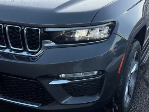 Another view of 2022 Jeep Grand Cherokee Limited for sale in Kalamazoo, MI at Zeigler BMW of Kalamazoo