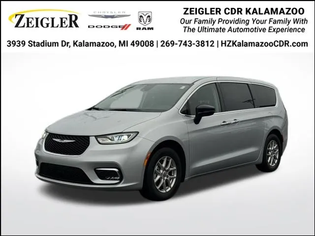 2024 Chrysler Pacifica Touring L for sale in Kalamazoo, MI