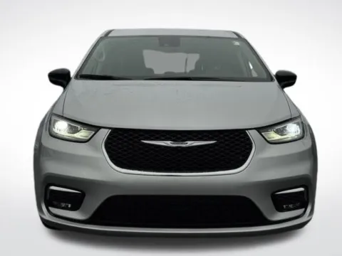 Another view of 2024 Chrysler Pacifica Touring L for sale in Kalamazoo, MI at Zeigler BMW of Kalamazoo