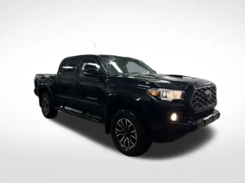 More photos of 2022 Toyota Tacoma TRD Sport at Zeigler BMW of Kalamazoo, MI