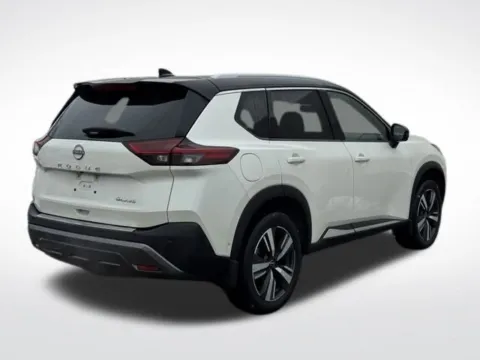 More photos of 2023 Nissan Rogue SV at Zeigler BMW of Kalamazoo, MI