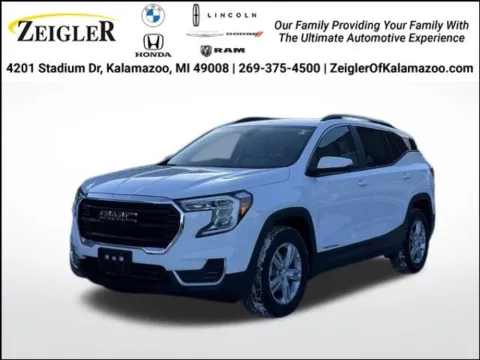 White 2023 GMC Terrain SLE for sale in Kalamazoo, MI