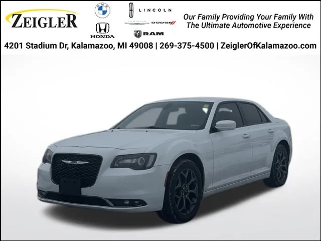 2018 Chrysler 300 S for sale in Kalamazoo, MI