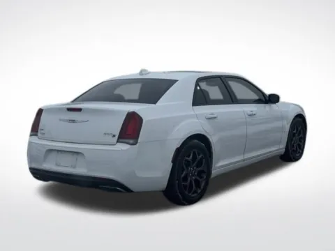 More photos of 2018 Chrysler 300 S at Zeigler BMW of Kalamazoo, MI