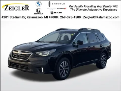 Black 2022 Subaru Outback Premium for sale in Kalamazoo, MI