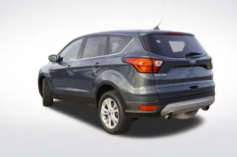 Photos of 2019 Ford Escape SE for sale in Kalamazoo, MI at Zeigler BMW of Kalamazoo