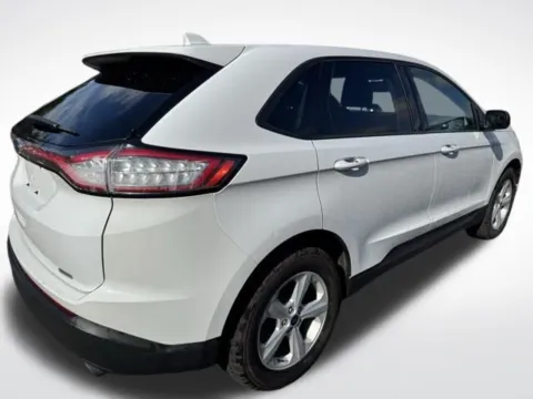 More photos of 2018 Ford Edge SE at Zeigler BMW of Kalamazoo, MI