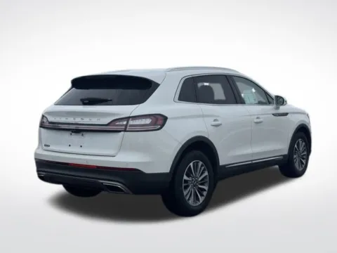 More photos of 2022 Lincoln Nautilus Standard at Zeigler BMW of Kalamazoo, MI