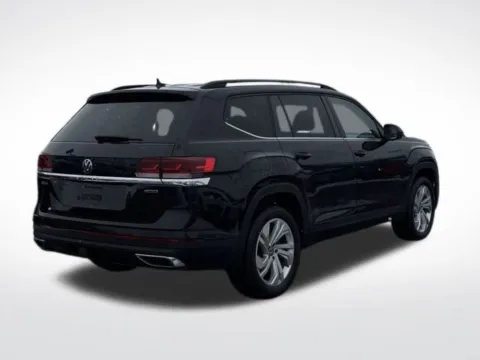 More photos of 2022 Volkswagen Atlas 3.6L V6 SE w/Technology at Zeigler BMW of Kalamazoo, MI