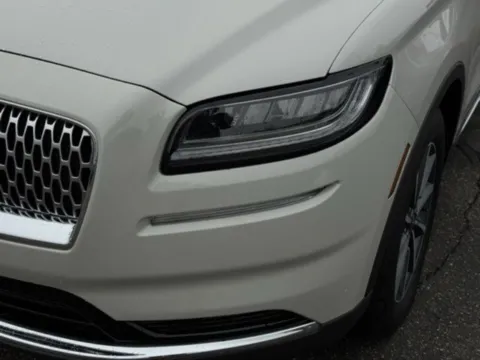 Photos of 2022 Lincoln Nautilus Standard for sale in Kalamazoo, MI at Zeigler BMW of Kalamazoo