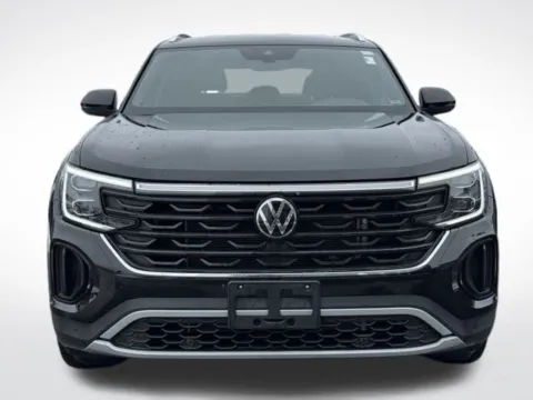 Another view of 2025 Volkswagen Atlas Cross Sport 2.0T SE w/Technology for sale in Kalamazoo, MI at Zeigler BMW of Kalamazoo