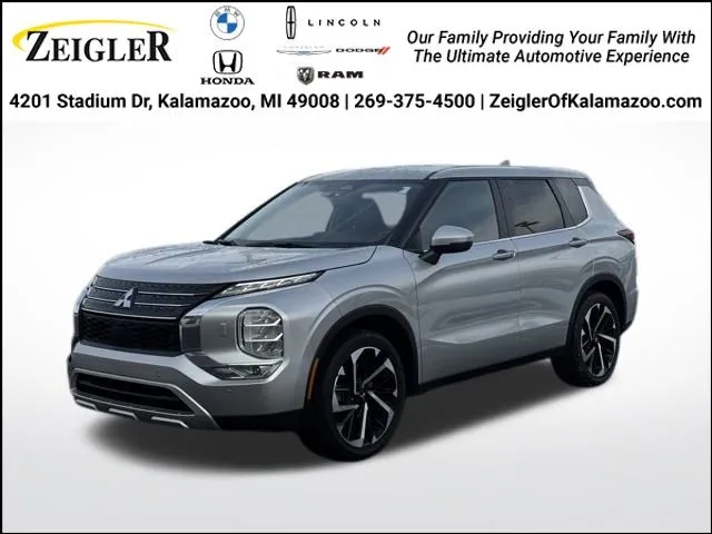 Silver 2024 Mitsubishi Outlander SE for sale in Kalamazoo, MI