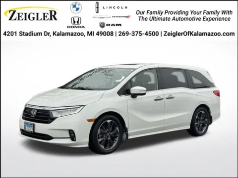 White 2023 Honda Odyssey Elite for sale in Kalamazoo, MI