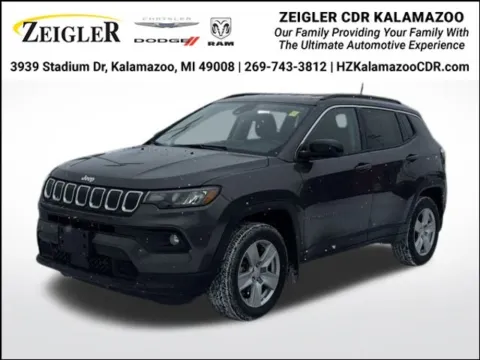 Gray 2022 Jeep Compass Latitude for sale in Kalamazoo, MI