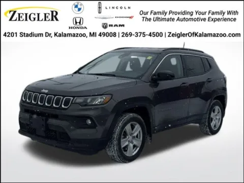 Gray 2022 Jeep Compass Latitude for sale in Kalamazoo, MI
