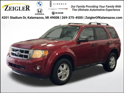 Red 2012 Ford Escape XLT for sale in Kalamazoo, MI