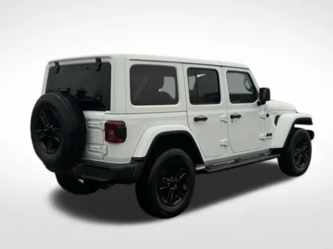 More photos of 2019 Jeep Wrangler Unlimited Sahara Altitude at Zeigler BMW of Kalamazoo, MI