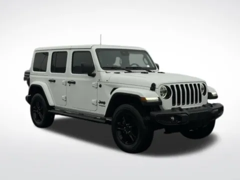 More photos of 2019 Jeep Wrangler Unlimited Sahara Altitude at Zeigler BMW of Kalamazoo, MI