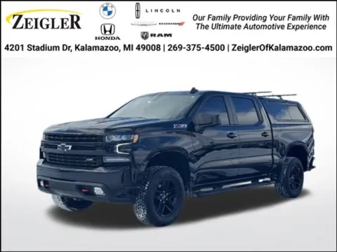 Black 2021 Chevrolet Silverado 1500 LT Trail Boss for sale in Kalamazoo, MI
