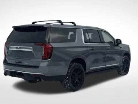 More photos of 2022 GMC Yukon XL Denali at Zeigler BMW of Kalamazoo, MI