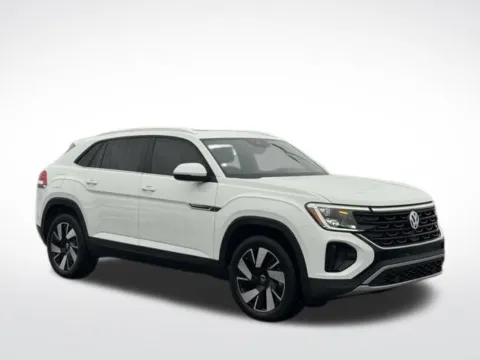 Photos of 2025 Volkswagen Atlas Cross Sport 2.0T SE w/Technology for sale in Kalamazoo, MI at Zeigler BMW of Kalamazoo