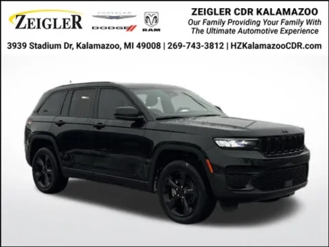 Black 2023 Jeep Grand Cherokee Altitude for sale in Kalamazoo, MI