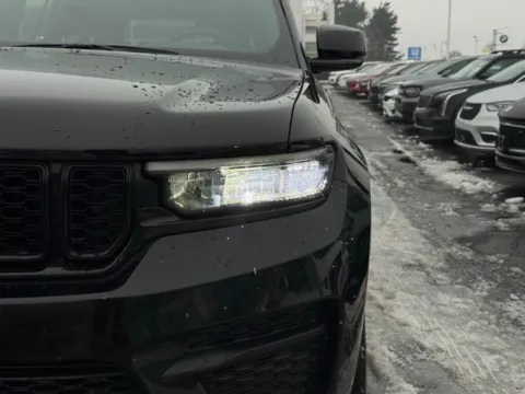 Photos of 2023 Jeep Grand Cherokee Altitude for sale in Kalamazoo, MI at Zeigler BMW of Kalamazoo