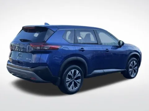 More photos of 2023 Nissan Rogue SV at Zeigler BMW of Kalamazoo, MI