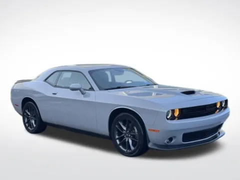 More photos of 2022 Dodge Challenger GT at Zeigler BMW of Kalamazoo, MI