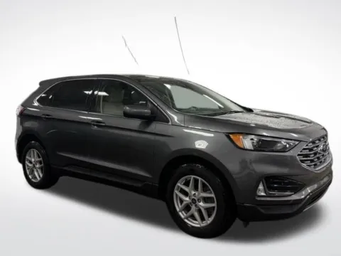 More photos of 2022 Ford Edge SEL at Zeigler BMW of Kalamazoo, MI