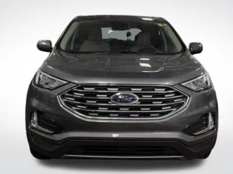 Another view of 2022 Ford Edge SEL for sale in Kalamazoo, MI at Zeigler BMW of Kalamazoo