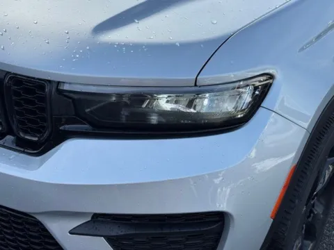 Photos of 2023 Jeep Grand Cherokee Altitude for sale in Kalamazoo, MI at Zeigler BMW of Kalamazoo