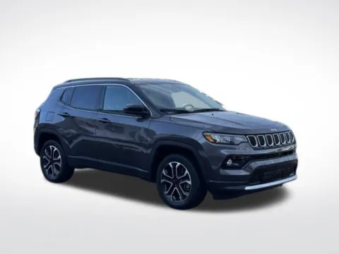 More photos of 2023 Jeep Compass Limited at Zeigler BMW of Kalamazoo, MI